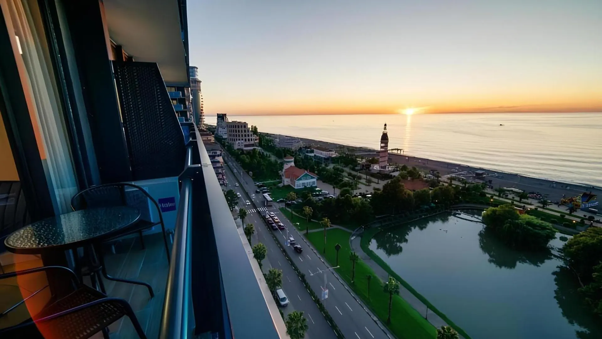 Sea Side View Apartment Batumi