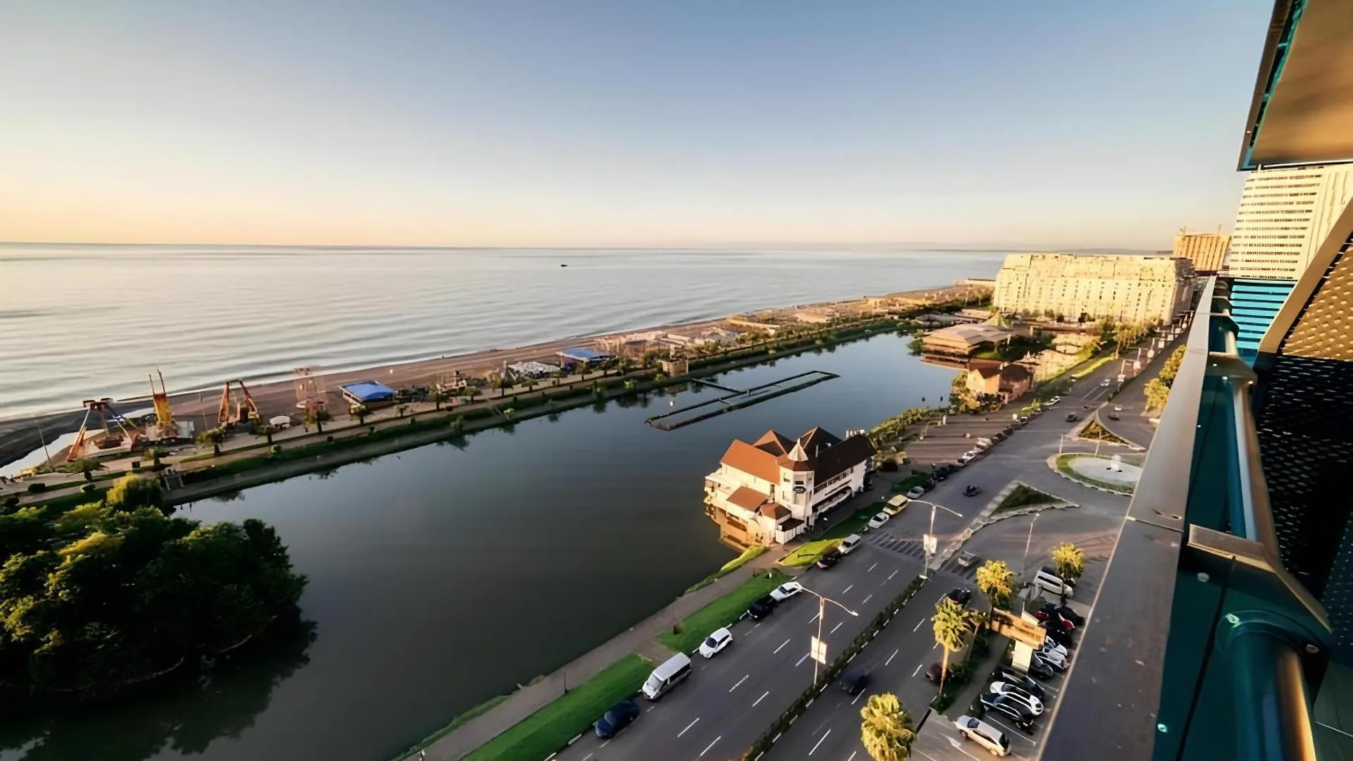 Sea Side View Apartment Batumi 0*,